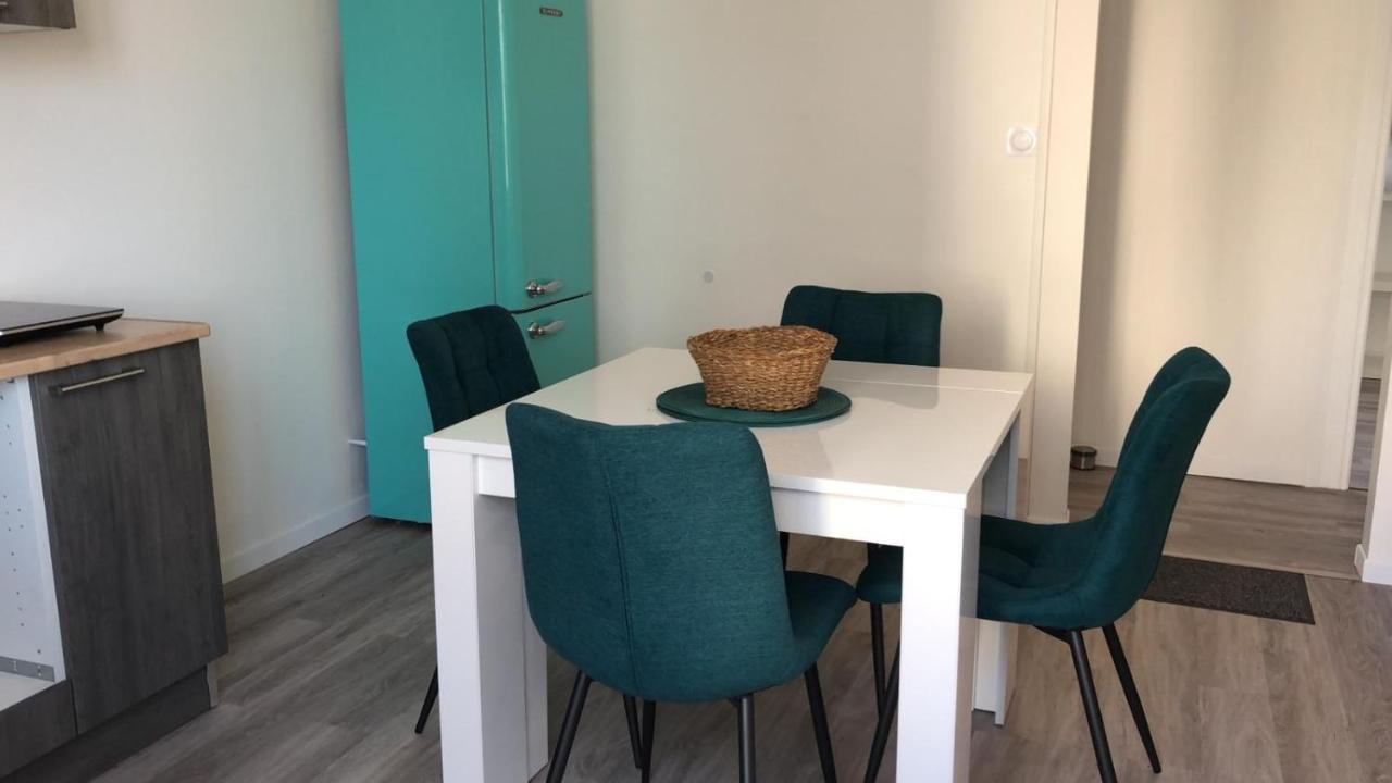 Appartement 4 Personnes Vue Mer A Santec Au Pied De La Plage Du Dossen Exterior foto
